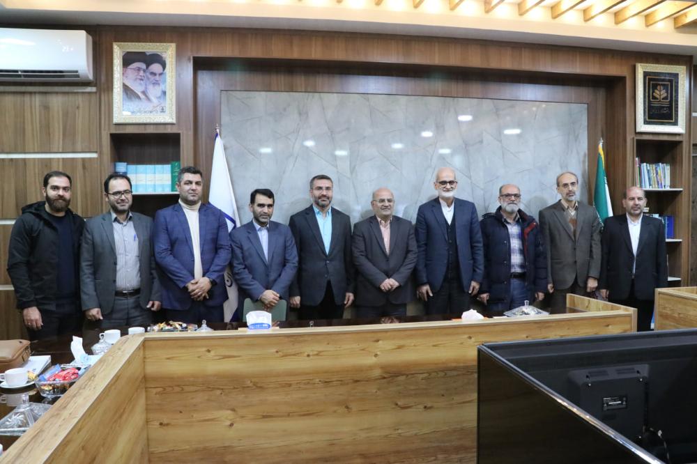 دیدار اعضای ستاد بزرگ‎داشت دکتر قائمی امیری با رییس دانشگاه مازندران